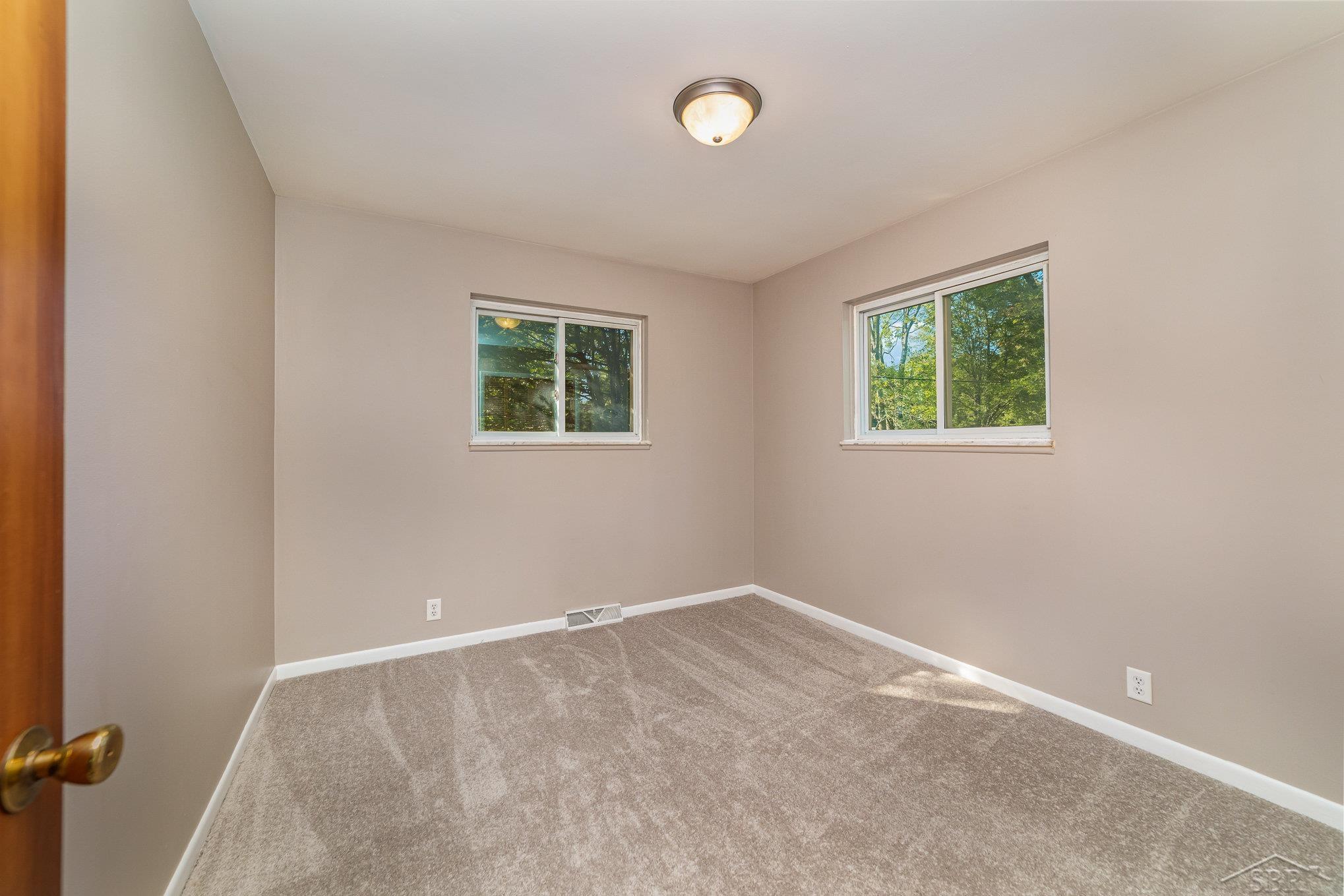 14214 Tuscola Road Clio, MI 48420 - Photo 6 of 26 50150061-ab13a21e-4795-41c1-98db-4f9e7cc42098.JPG