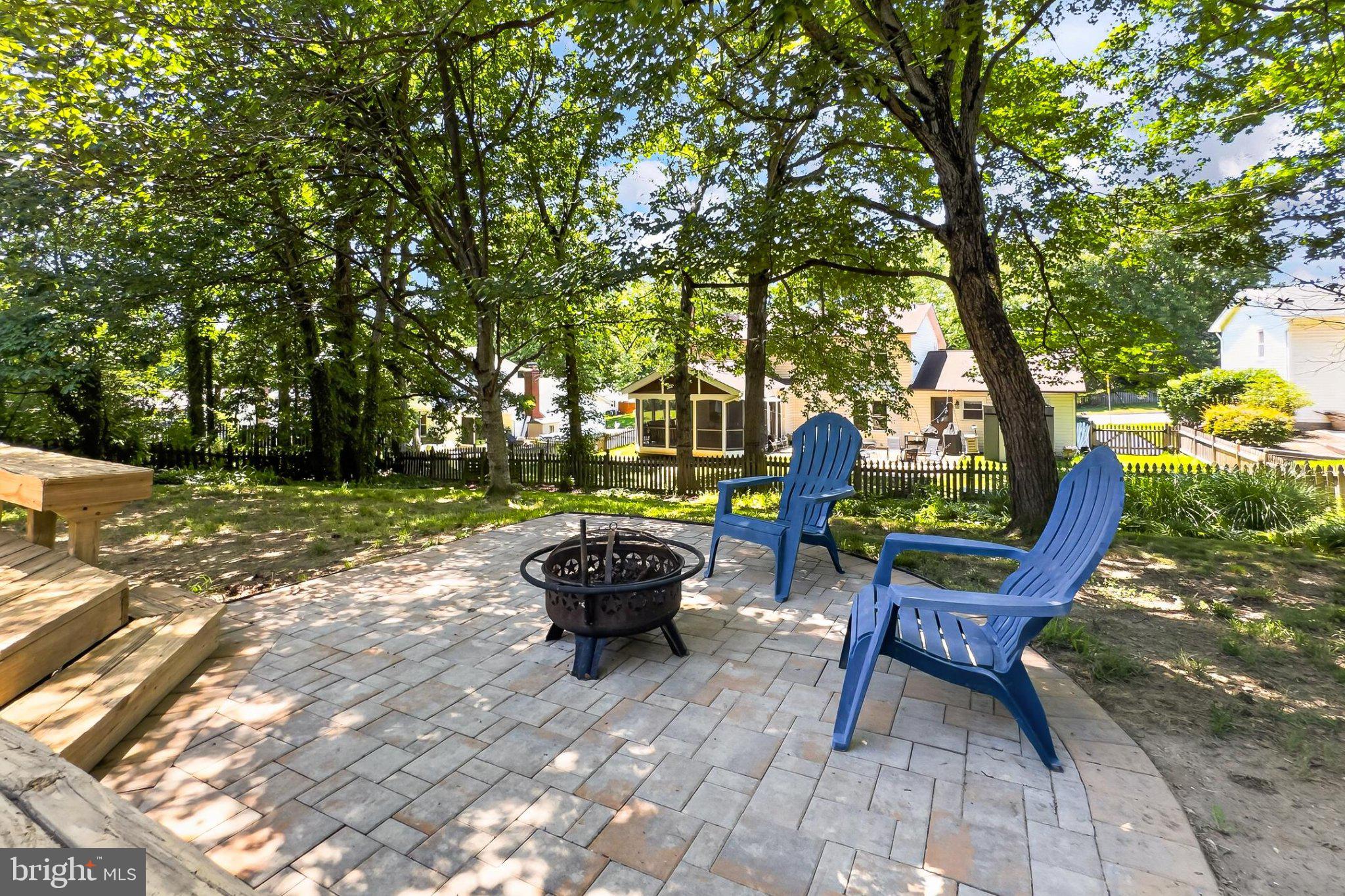 6908 Rochambeau Place Springfield, VA 22153 - Photo 53 of 70 Rear patio