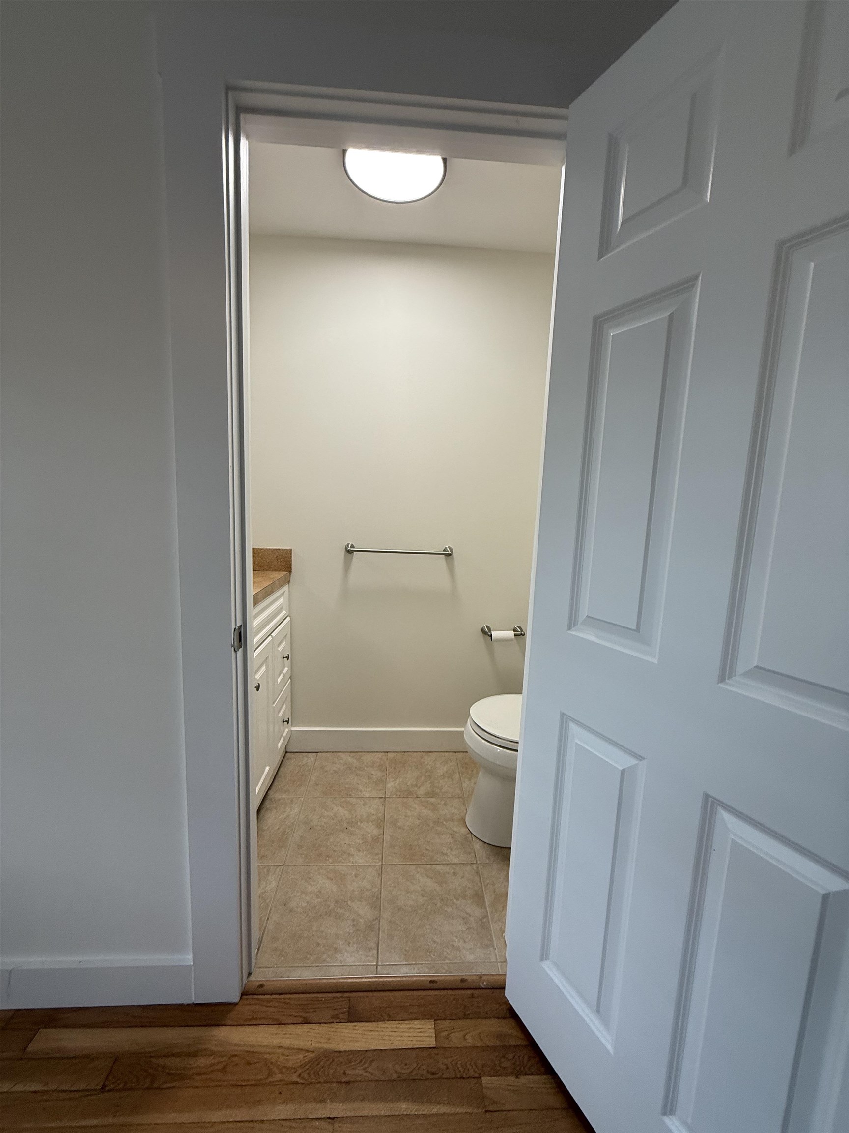 94 B Range Road Windham, NH 03087 - Photo 20 of 36