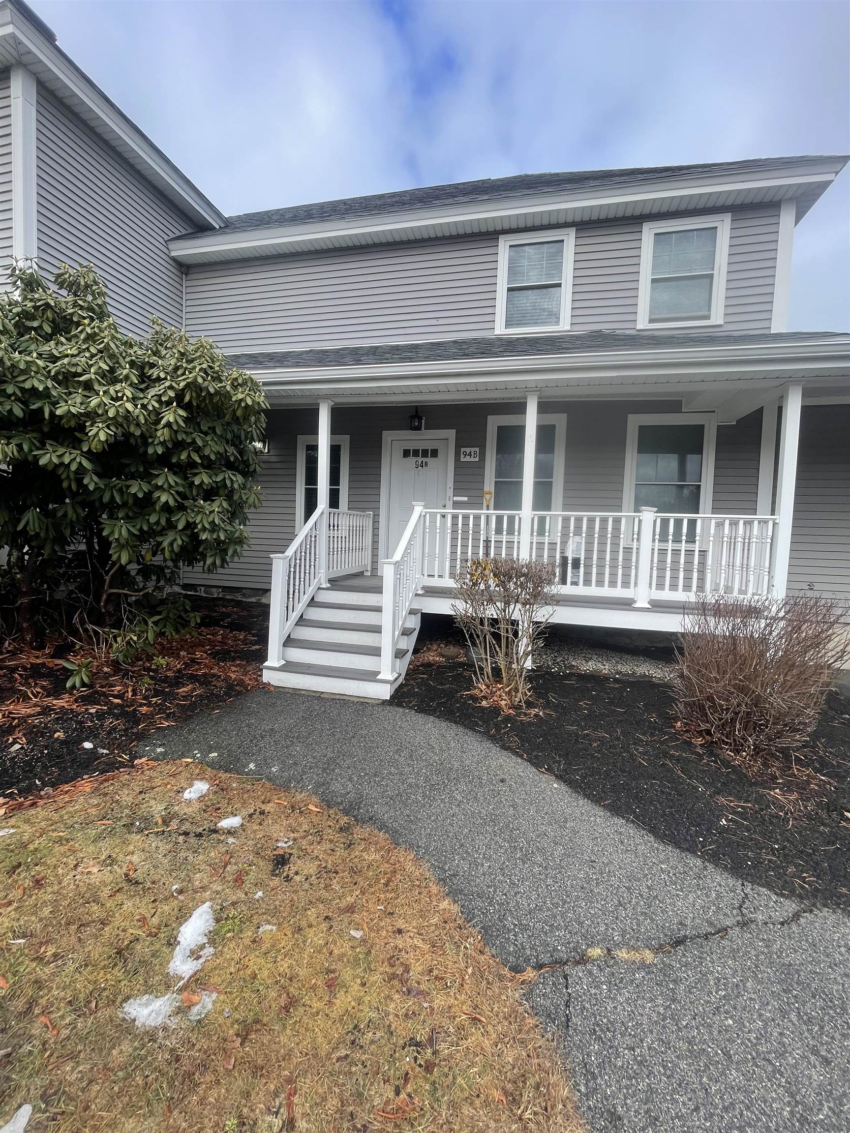 94 B Range Road Windham, NH 03087 - Photo 3 of 36