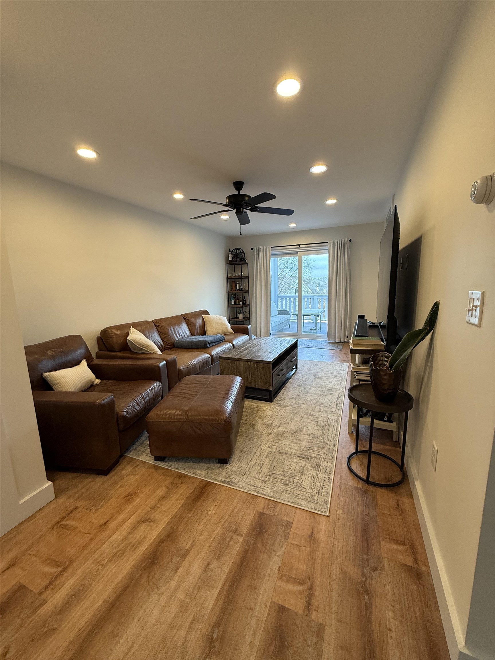 94 B Range Road Windham, NH 03087 - Photo 10 of 36