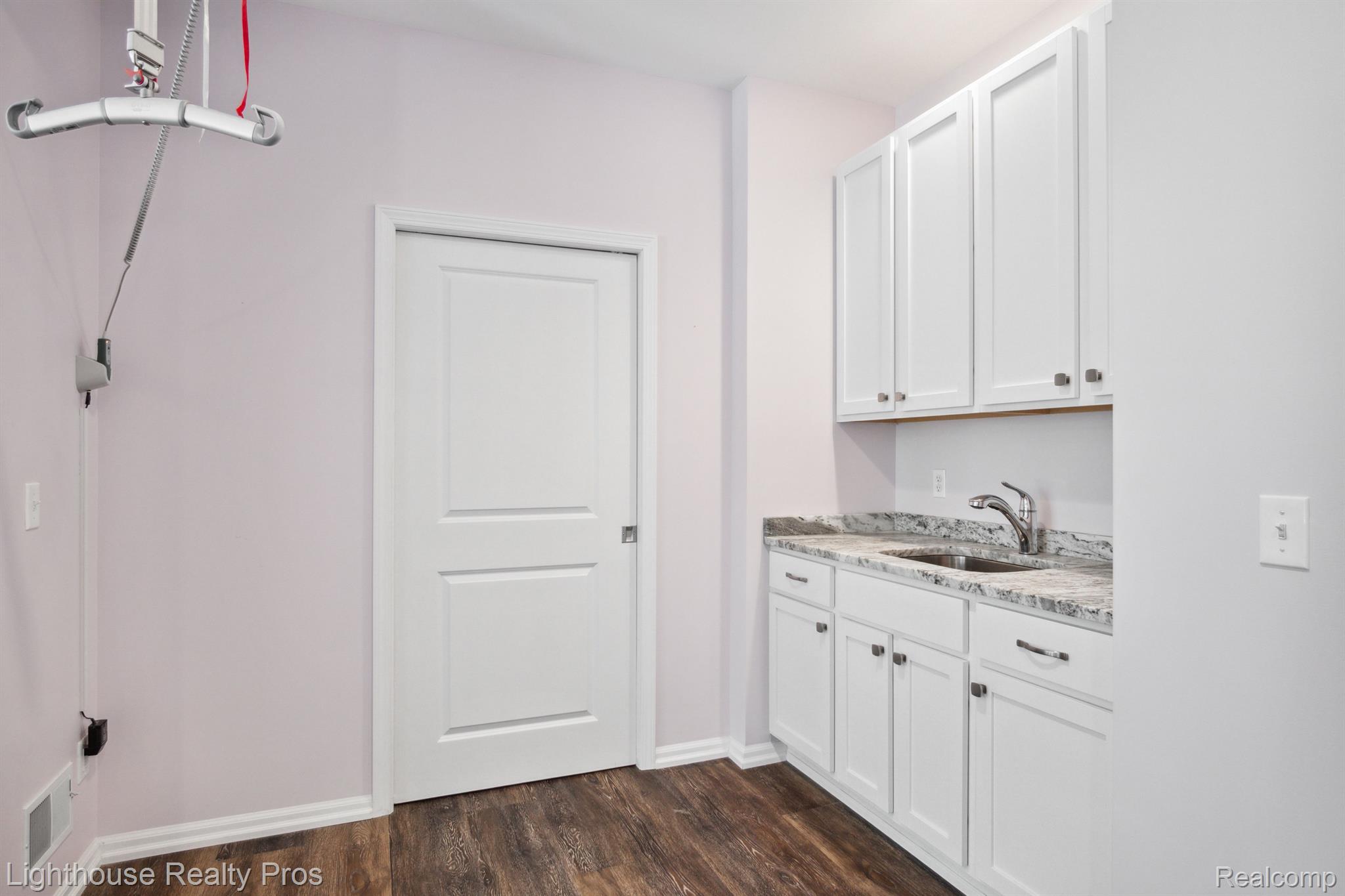 1490 Argentine Road Howell, MI 48843 - Photo 25 of 57 Gallery Image 25