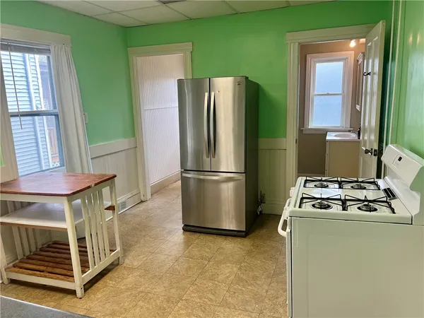 $1,500 | 237 Richard Street, Rochester, NY 14607