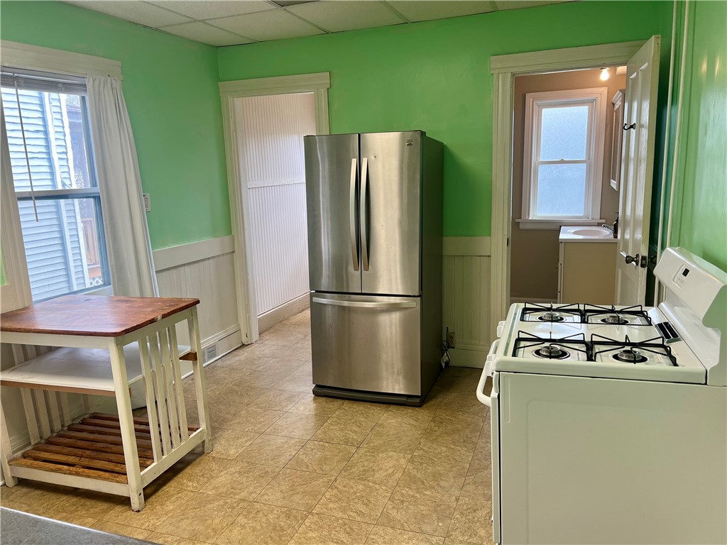 237 Richard Street Rochester, NY 14607 - Photo 21 of 24