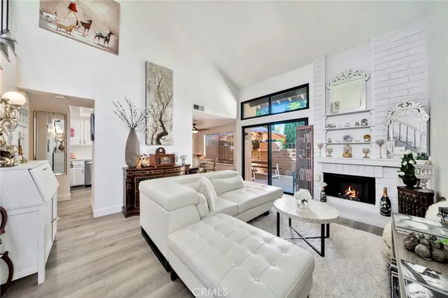 $995,000 | 5151 Walnut Avenue, Unit 34, Irvine, CA 92604