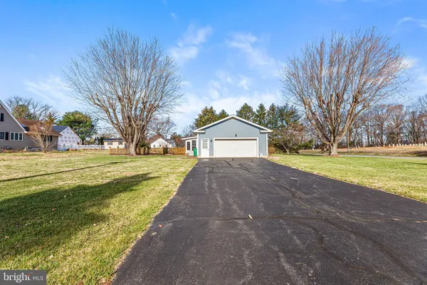 $359,985 | 22 Captain Davis Drive, Camden Wyoming, DE 19934