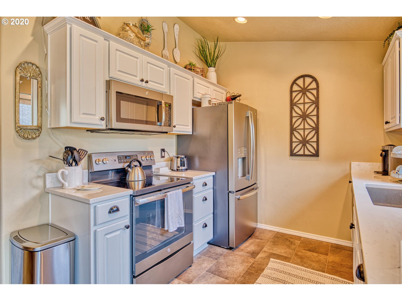 5904 Obsidian Avenue Springfield, OR 97478 - Photo 13 of 30 Gallery Image 13