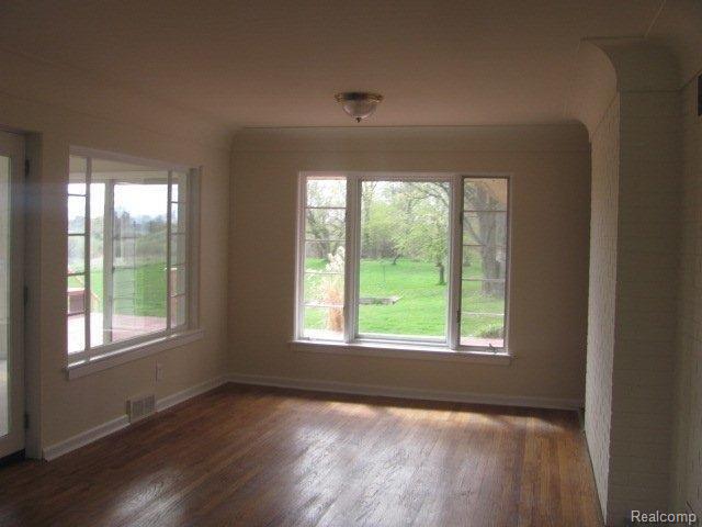 3185 Klam Road Columbiaville, MI 48421 - Photo 3 of 22 4-11 260.jpg