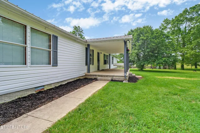 $389,990 | 60 Greenview Lane, Crossville, TN 38571