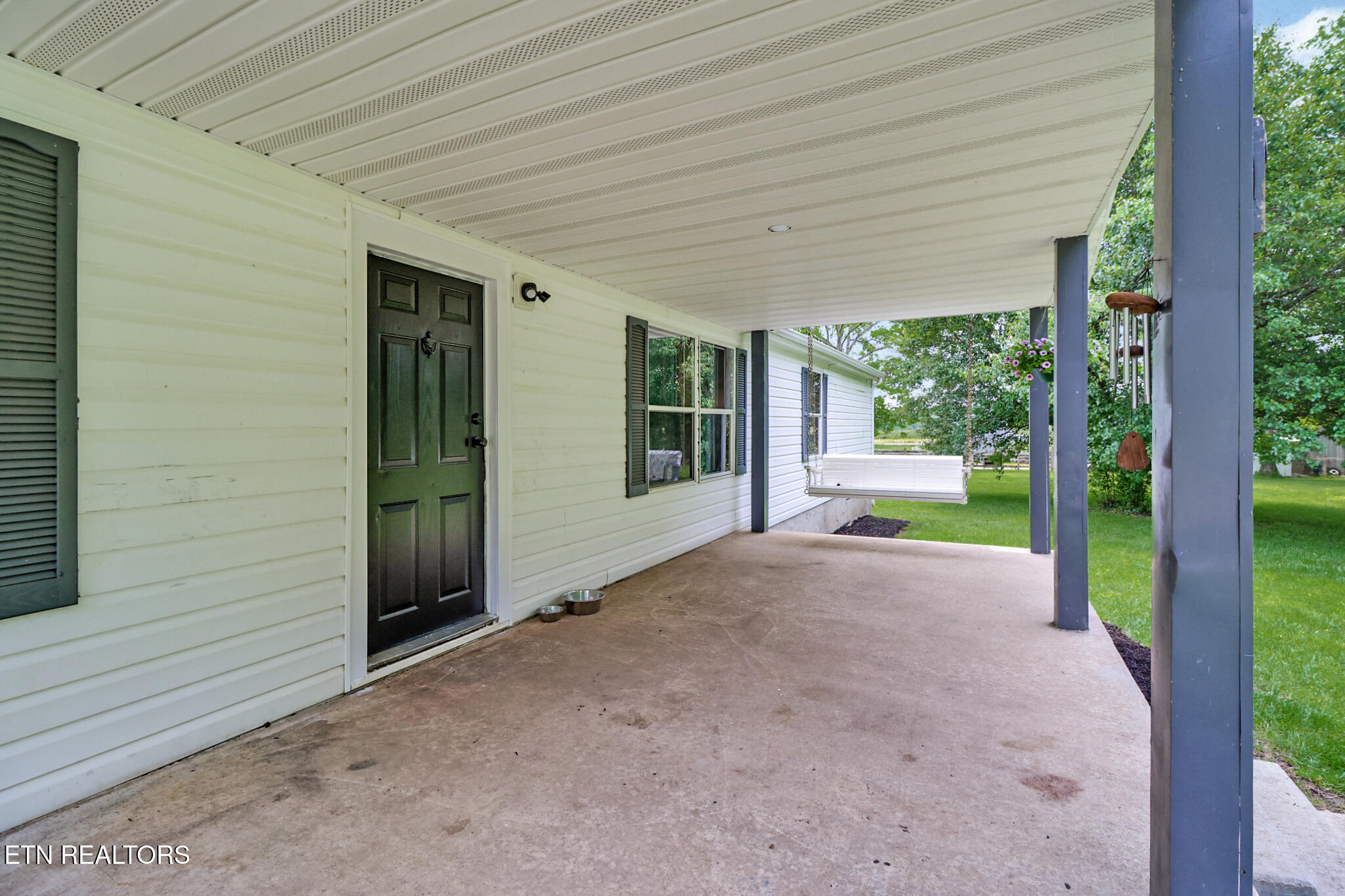 60 Greenview Lane Crossville, TN 38571 - Photo 13 of 37 if1a8161-if1a8165