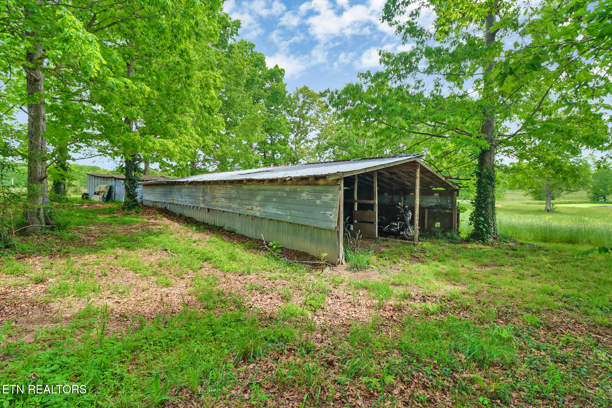 60 Greenview Lane Crossville, TN 38571 - Photo 19 of 37 if1a8146-if1a8150