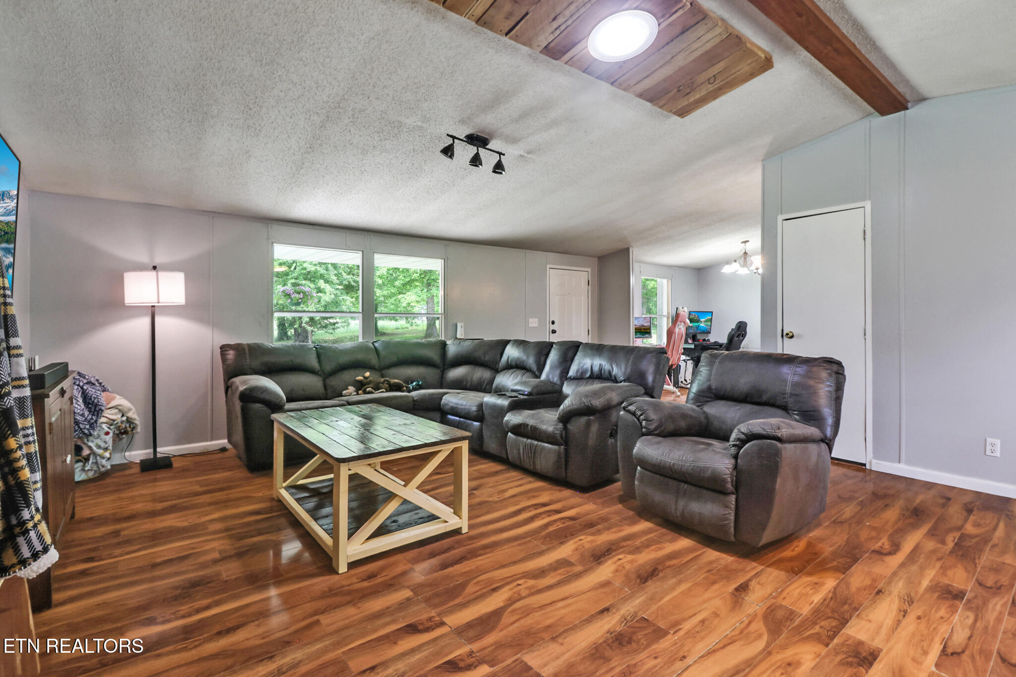 60 Greenview Lane Crossville, TN 38571 - Photo 21 of 37 if1a8176-if1a8180_optional