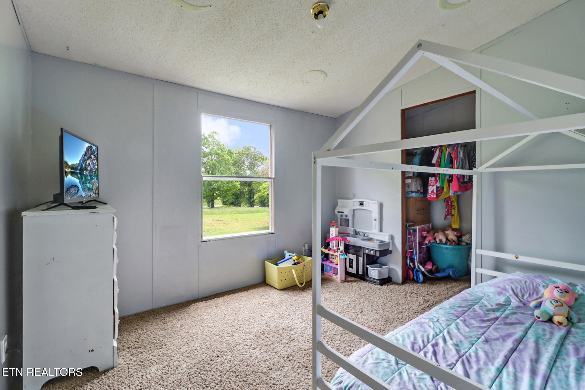 60 Greenview Lane Crossville, TN 38571 - Photo 30 of 37 if1a8196-if1a8200_optional