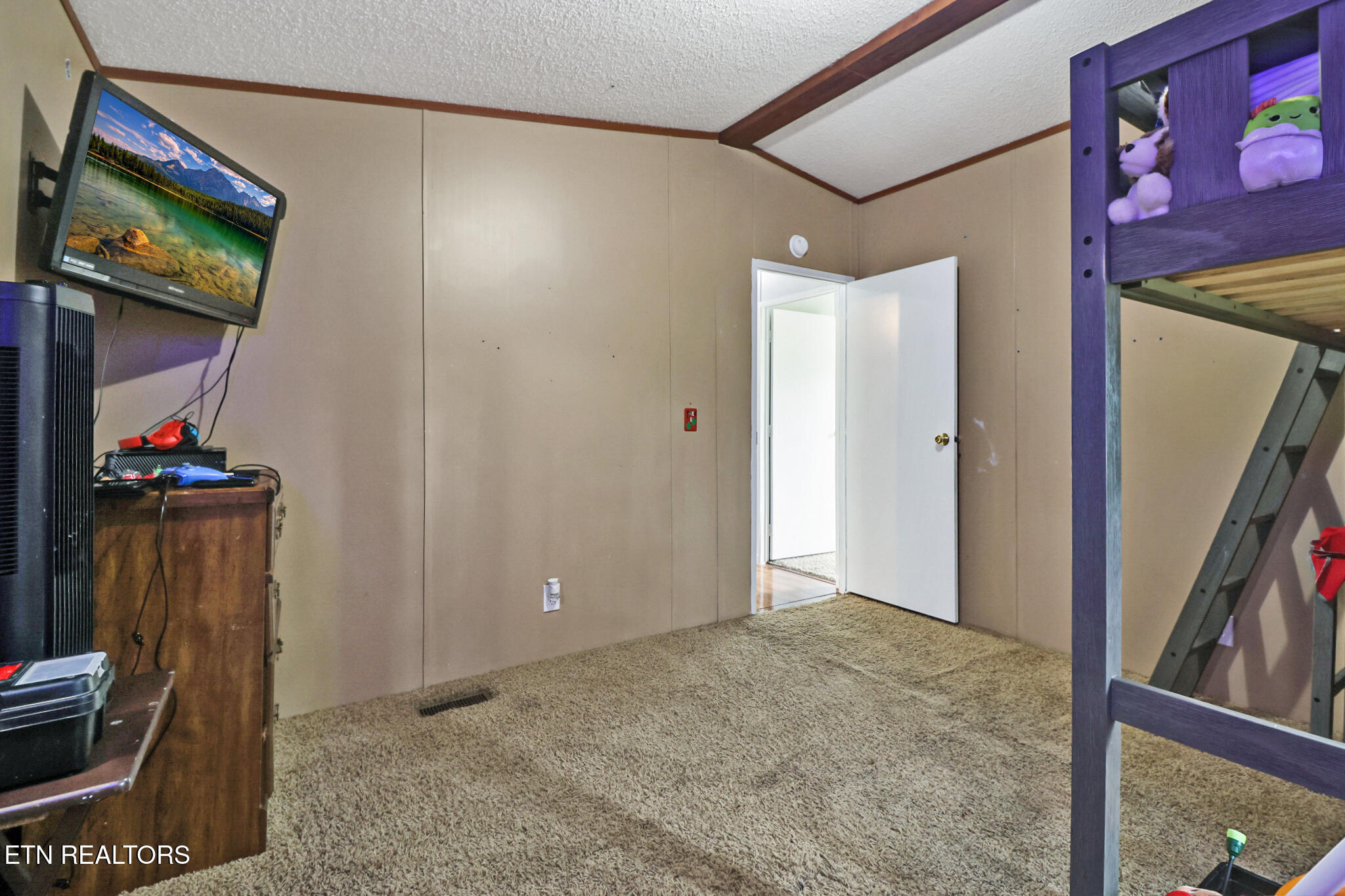 60 Greenview Lane Crossville, TN 38571 - Photo 35 of 37 if1a8221-if1a8225_optional