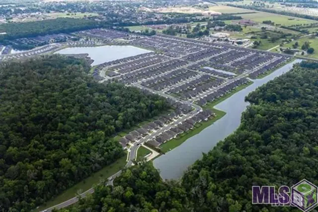 $3,200 | 922 Deer Pass Drive, Baton Rouge, LA 70820