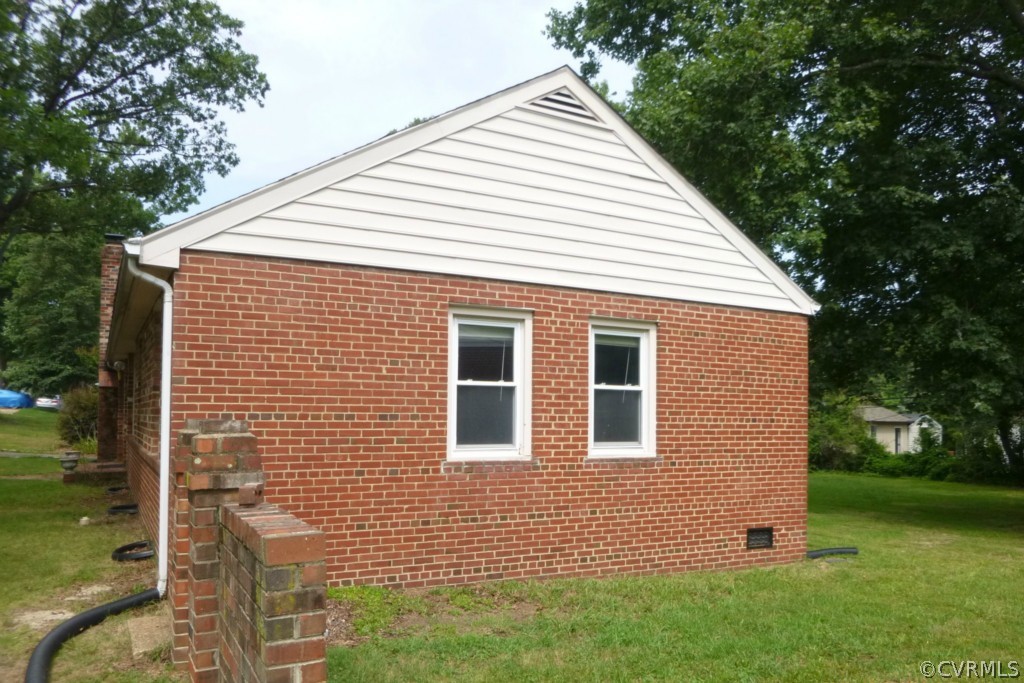 8906 Penguin Road Richmond, VA 23229 - Photo 3 of 11 Gallery Image 3