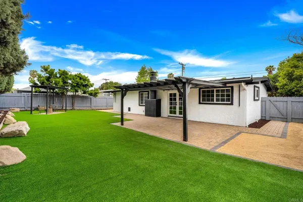 $1,079,000 | 13824 Powers Road, Poway, CA 92064