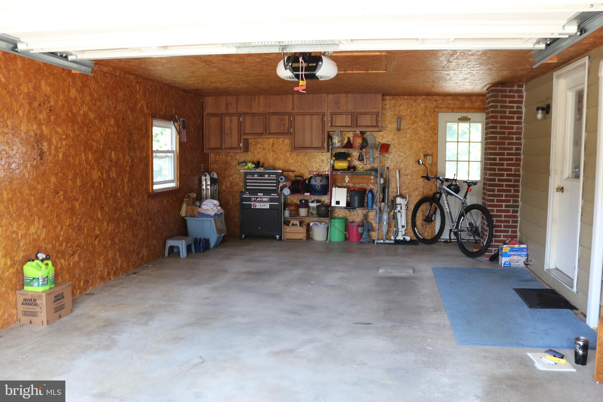 25230 Military Road Cascade, MD 21719 - Photo 2 of 14 Attached Garge