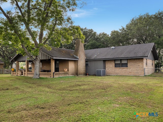 906 Mead Road Victoria, TX 77904 - Photo 5 of 30