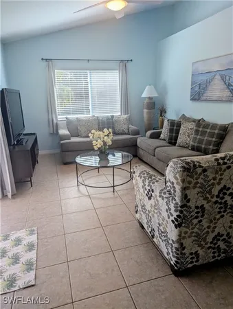 $5,000 | 2535 Southwest 28th Place, Cape Coral, FL 33914