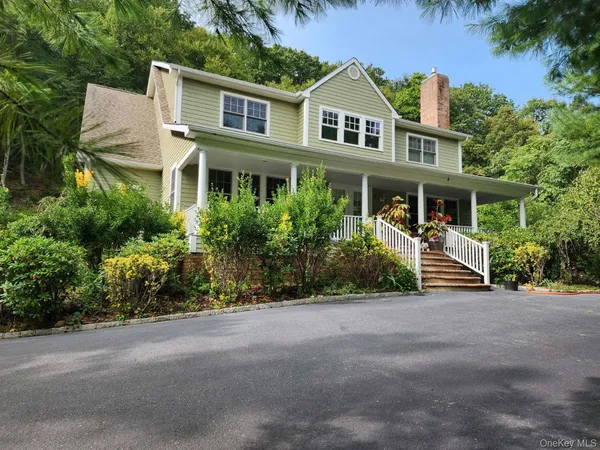 $1,295,000 | 1259 North Country Road, Stony Brook, NY 11790