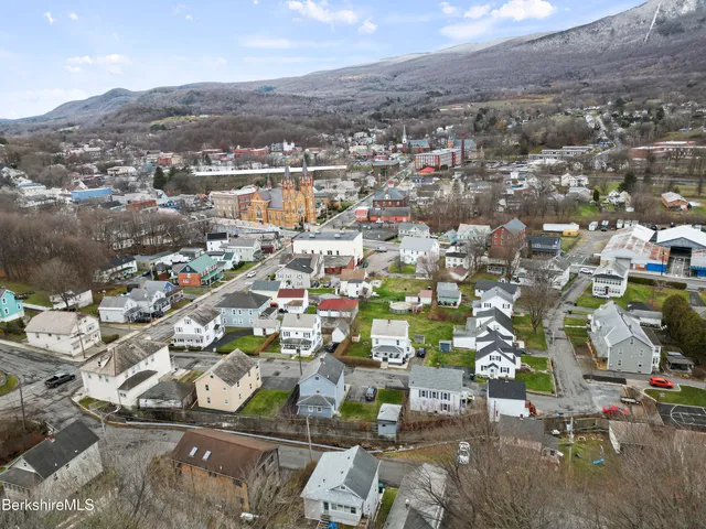 an aerial view of multiple house