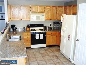 902 Hamilton Road Collegeville, PA 19426 - Photo 4 of 12 Gallery Image 4