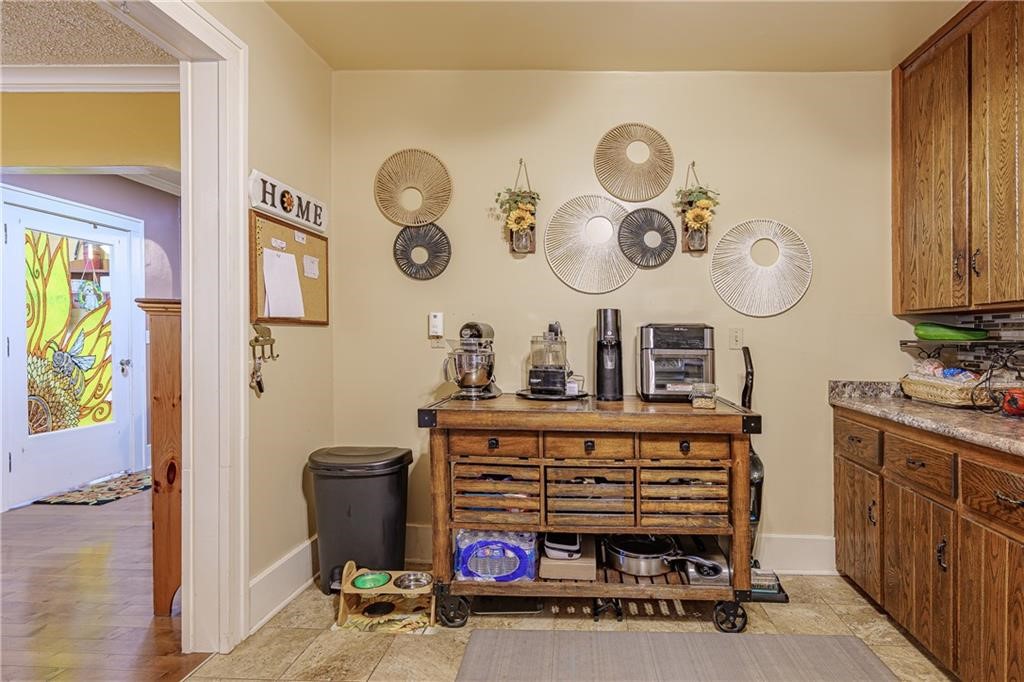 2568 Dewey Avenue Rochester, NY 14616 - Photo 24 of 50 Gallery Image 24