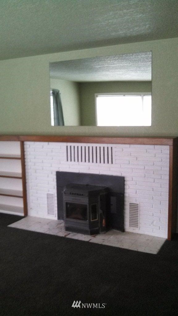 3686 Loomis Trail Road Blaine, WA 98230 - Photo 5 of 15 Gallery Image 5