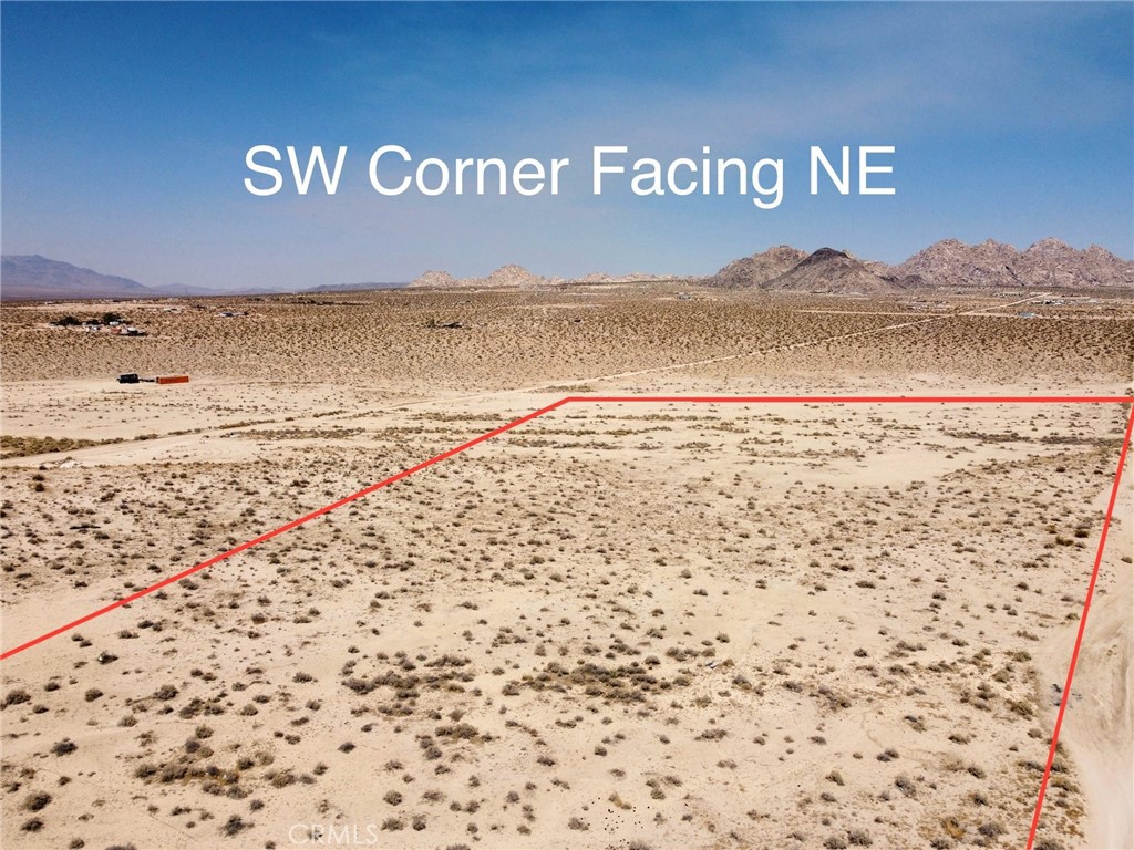 9 Camp Rock Road Lucerne Valley, CA 92356 - Photo 6 of 37 a view of ocean view