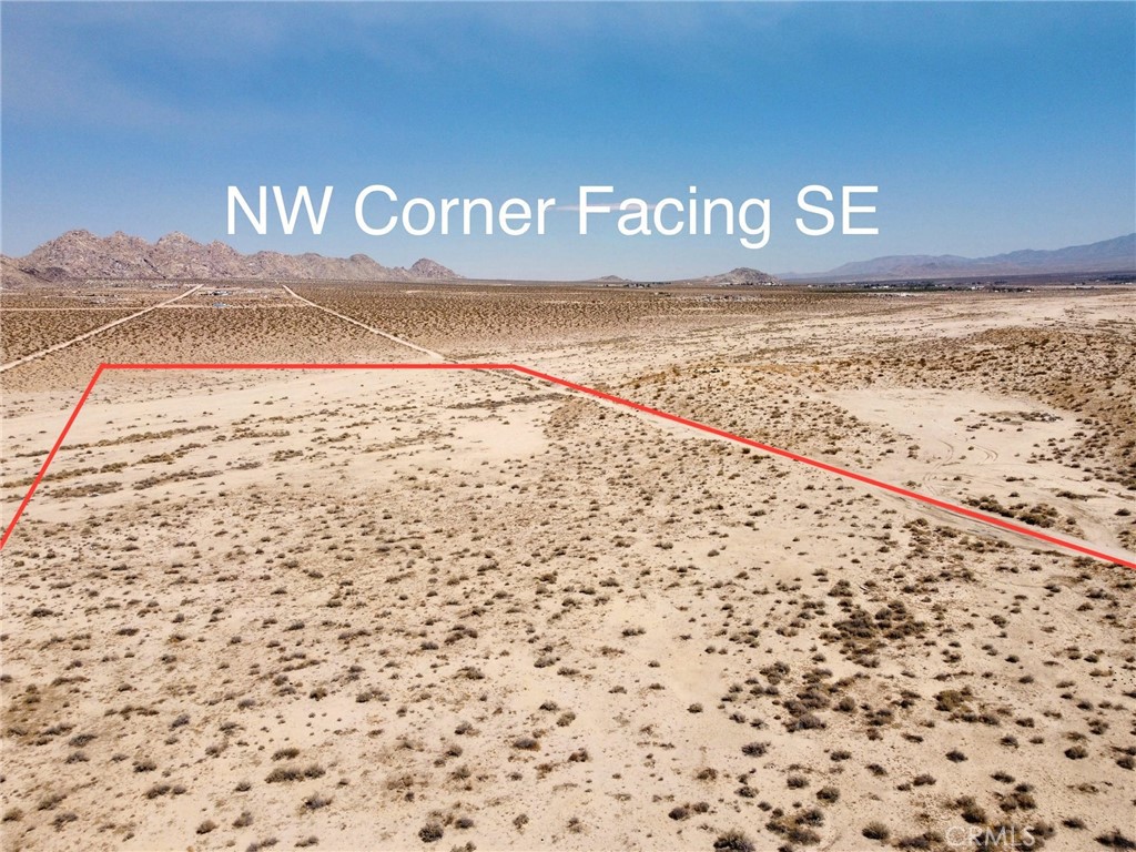 9 Camp Rock Road Lucerne Valley, CA 92356 - Photo 8 of 37