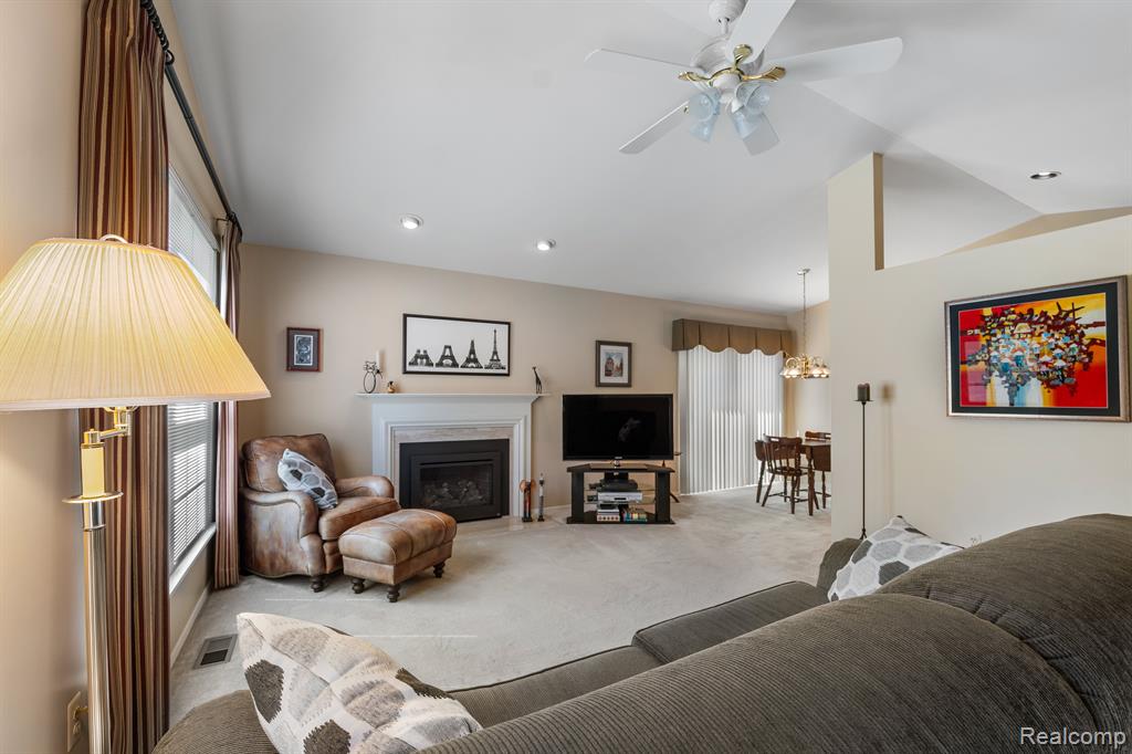 3001 High Pointe Ridge Road Lake Orion, MI 48359 - Photo 6 of 27