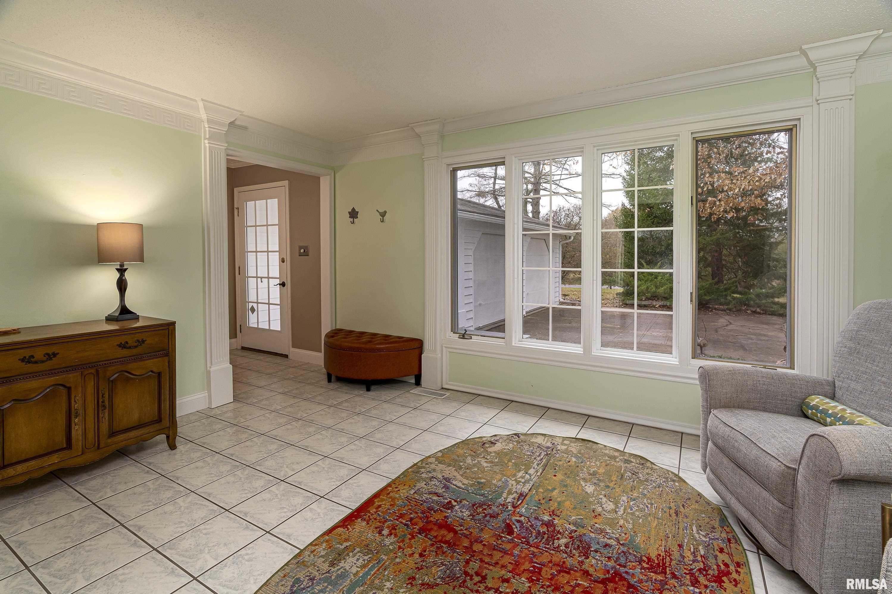 2398 Country Club Road Carbondale, IL 62901 - Photo 15 of 43 Gallery Image 15