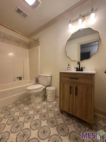 $2,350 | 17240 Rennes Drive, Prairieville, LA 70769