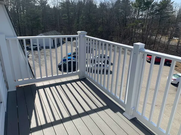 $274,900 | 39 Ernest Avenue, Unit 303, Exeter, NH 03833
