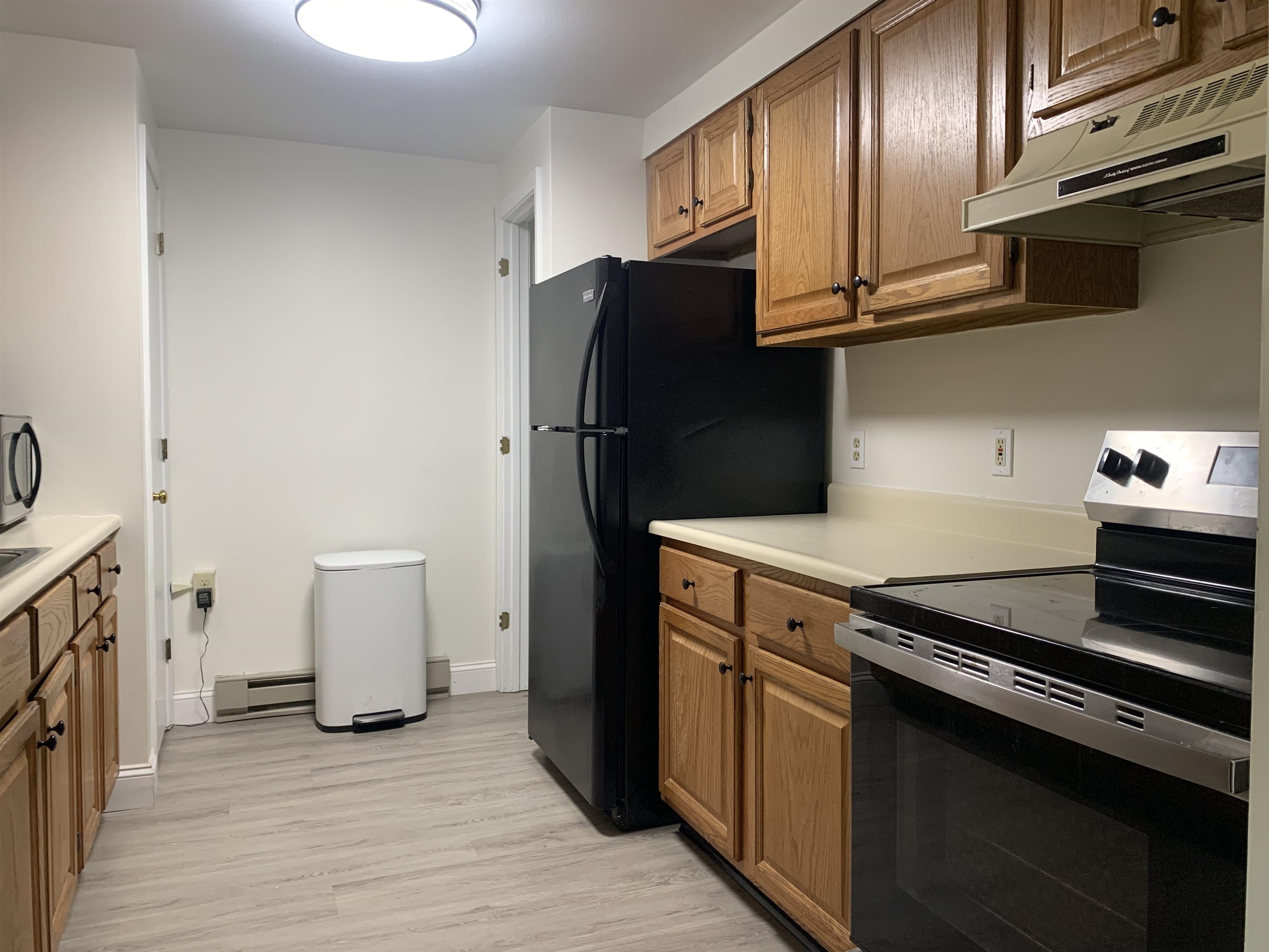 39 Ernest Avenue, Unit 303 Exeter, NH 03833 - Photo 7 of 22