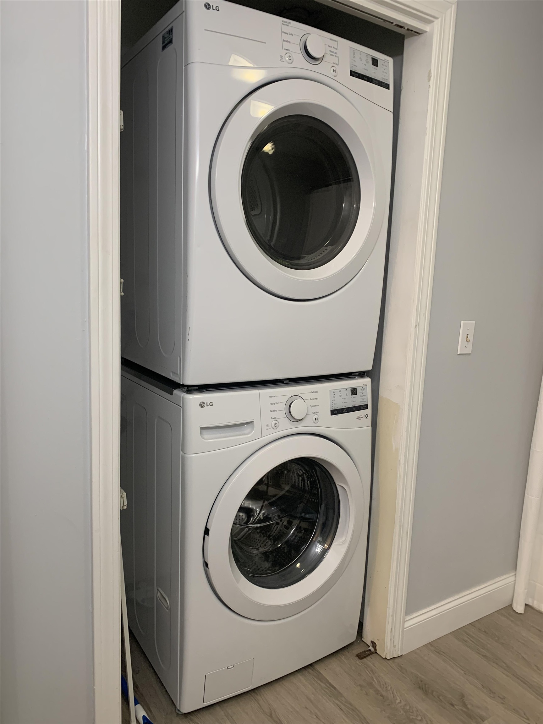 39 Ernest Avenue, Unit 303 Exeter, NH 03833 - Photo 9 of 22