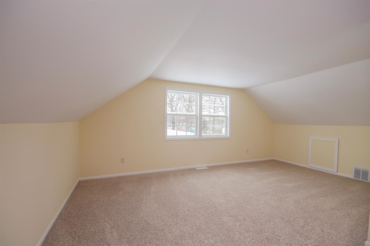792 Governor Road Valparaiso, IN 46385 - Photo 10 of 10 1500x1000
