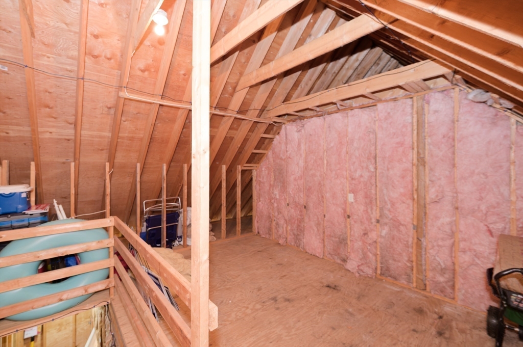 101 Hunter Road Uxbridge, MA 01569 - Photo 42 of 42 Gallery Image 42