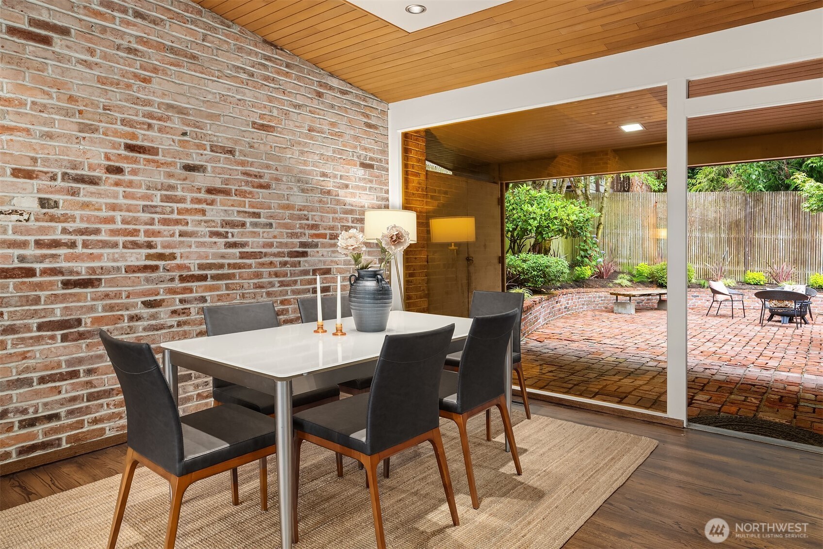 4148 Boulevard Place Mercer Island, WA 98040 - Photo 11 of 37