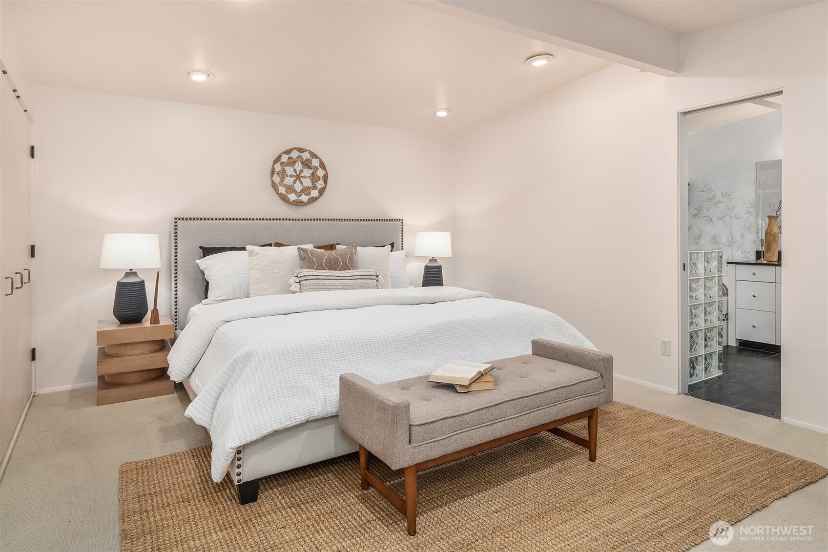 4148 Boulevard Place Mercer Island, WA 98040 - Photo 19 of 37