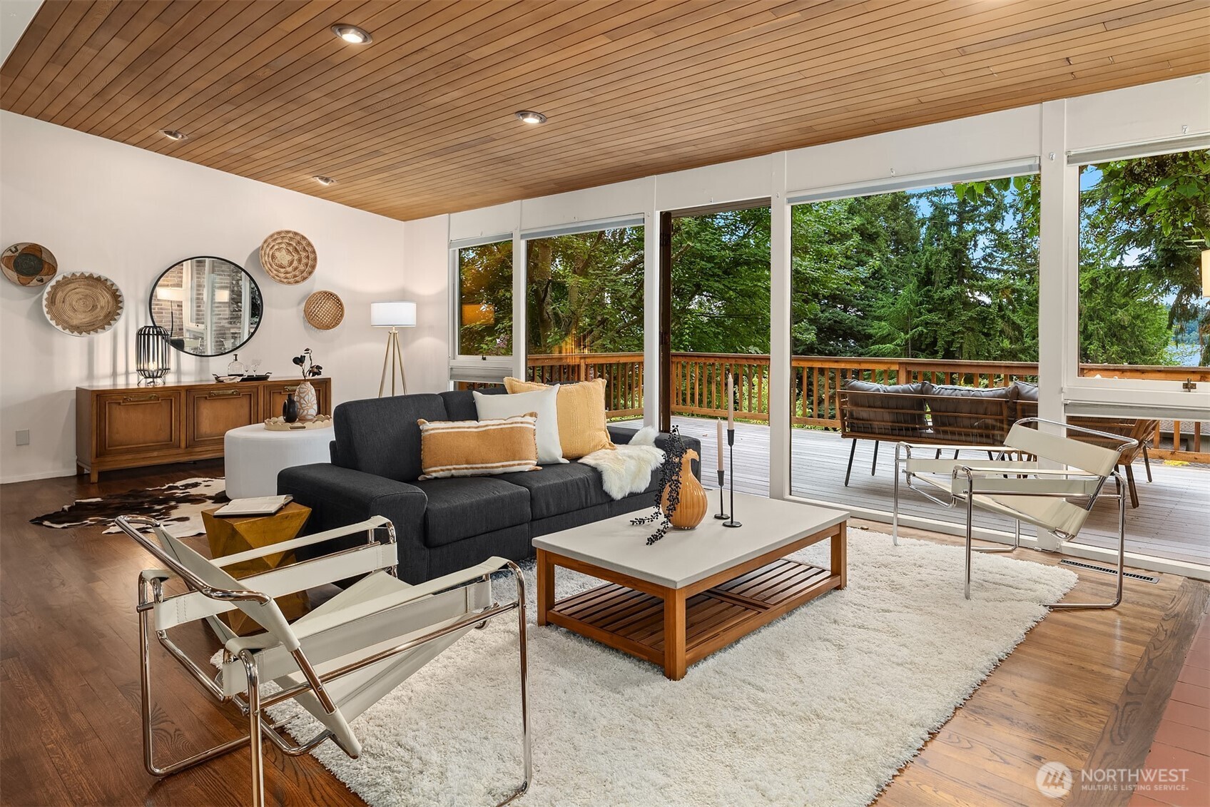 4148 Boulevard Place Mercer Island, WA 98040 - Photo 9 of 37