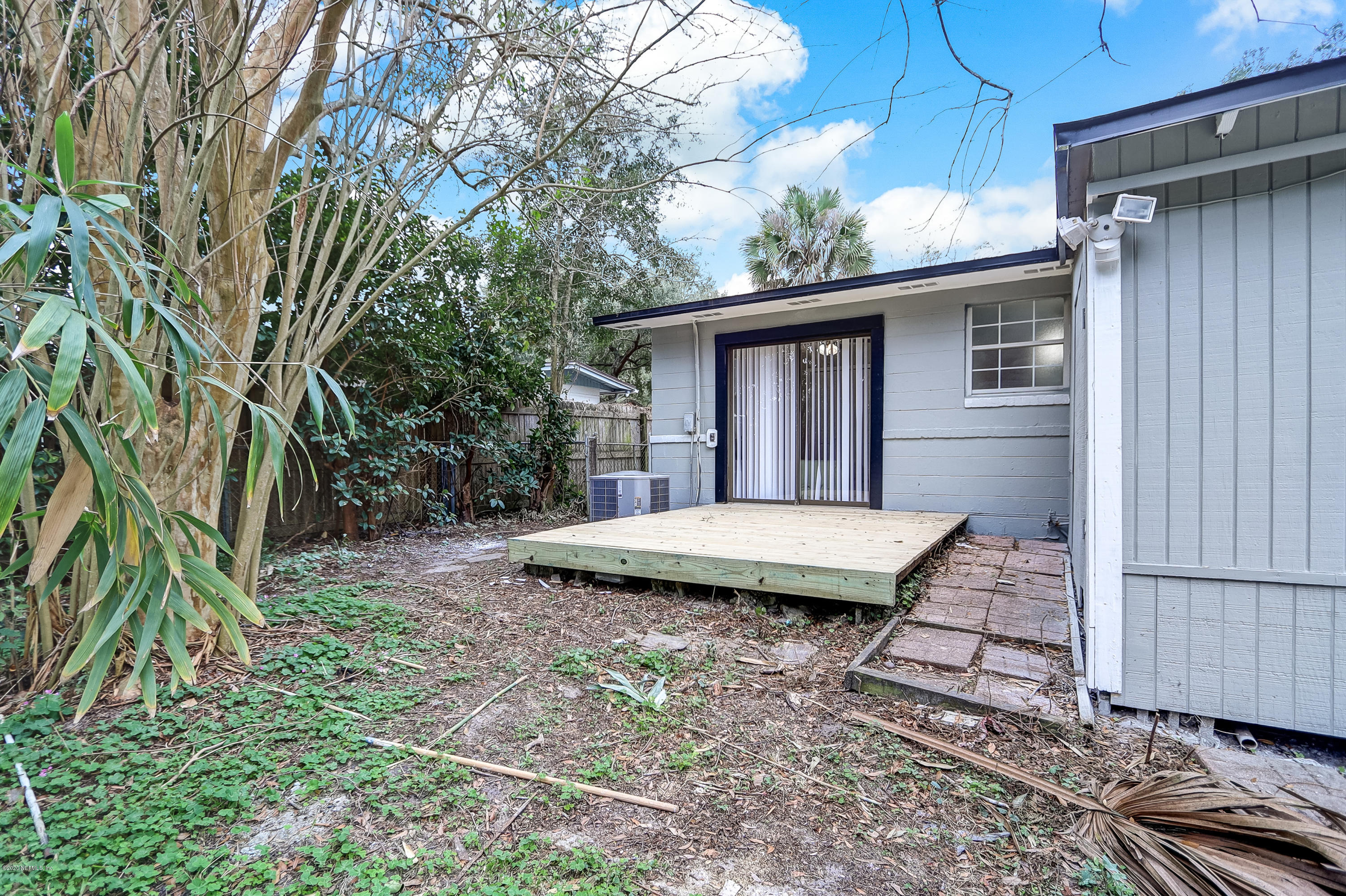 227 Sapelo Road Jacksonville, FL 32216 - Photo 33 of 35 Rave Home Staging Jacksonville (30)