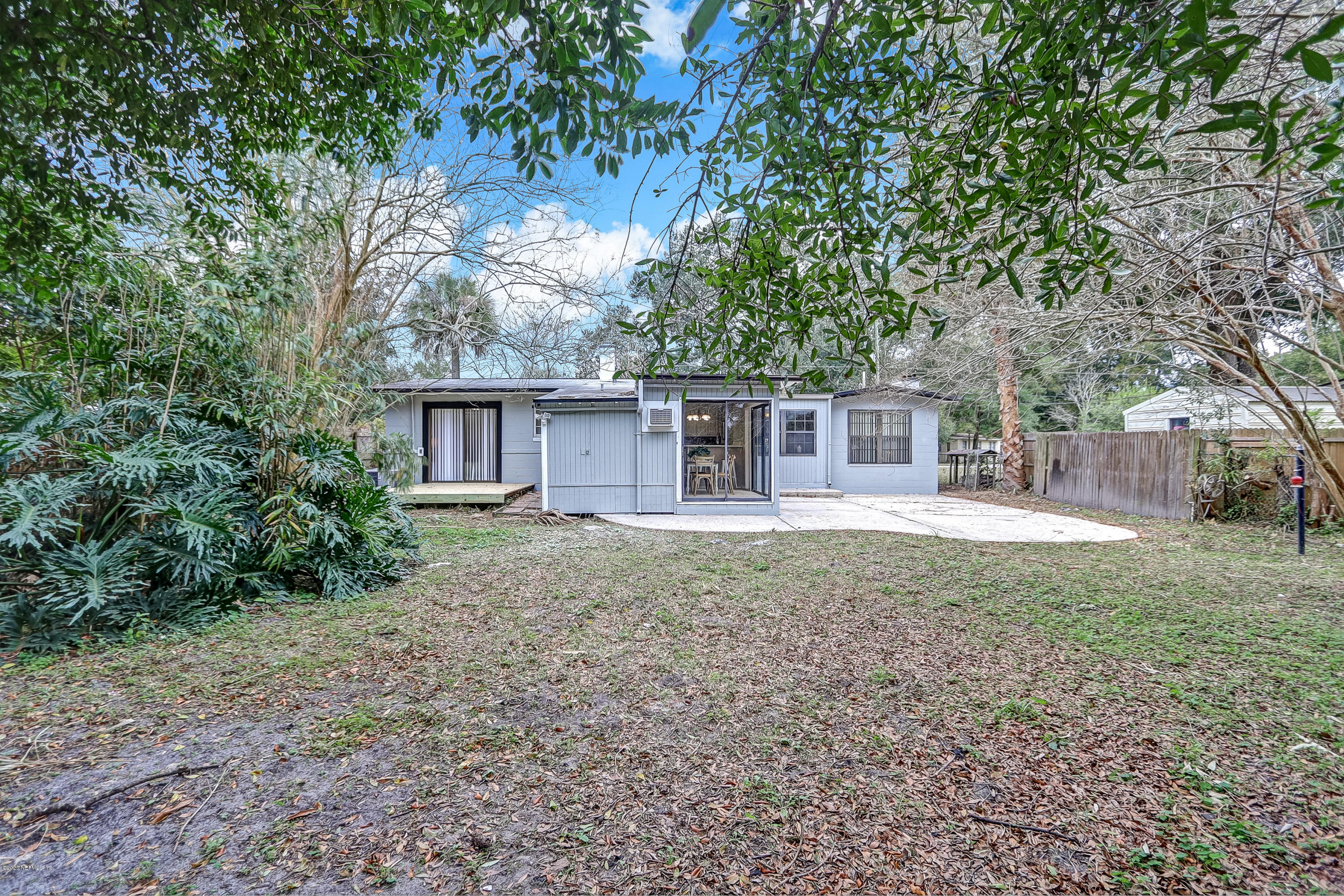 227 Sapelo Road Jacksonville, FL 32216 - Photo 4 of 35 Rave Home Staging Jacksonville (31)