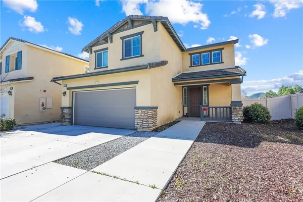 $4,300 | 24199 Blackberry Street, Murrieta, CA 92562