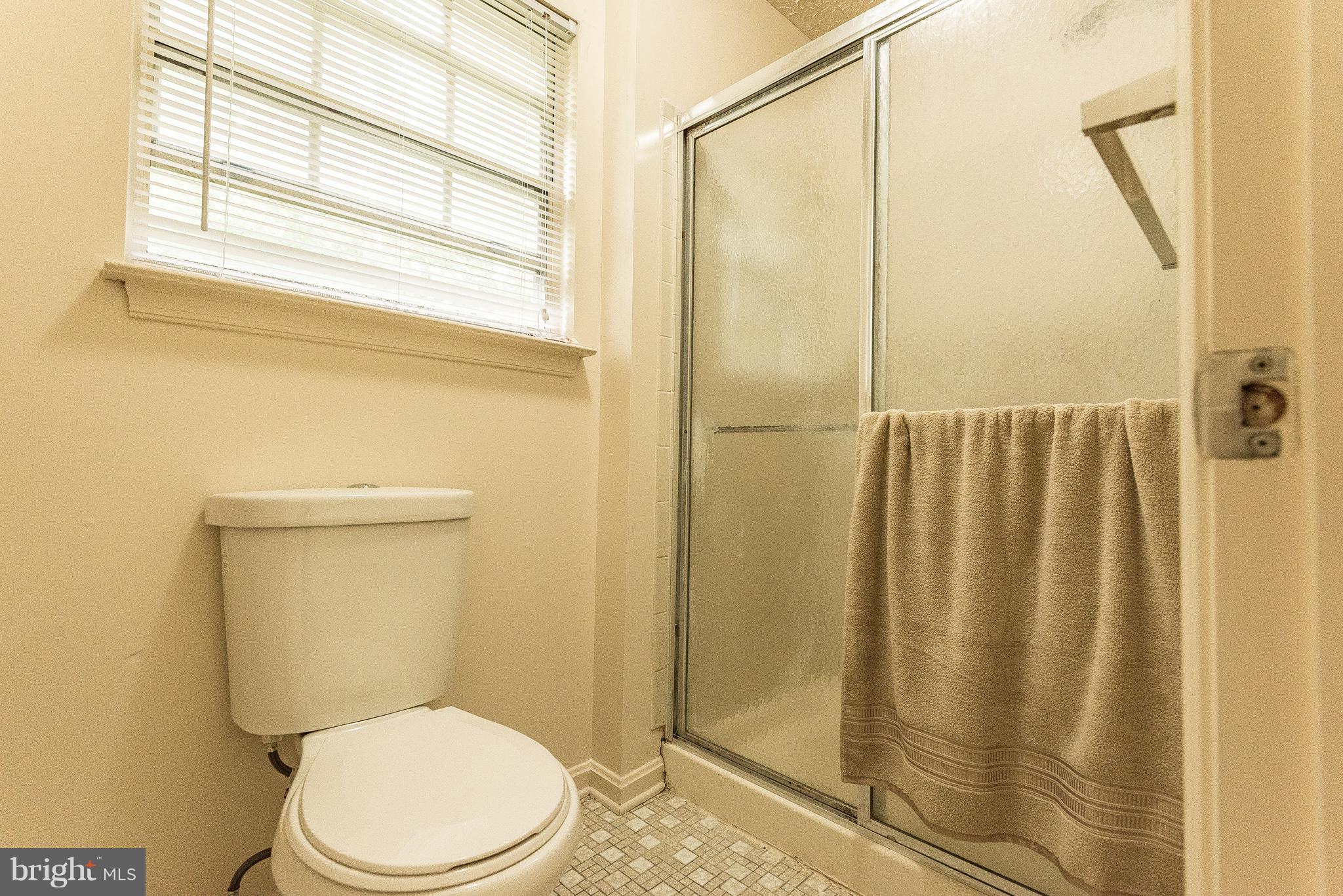 11432 Encore Drive Silver Spring, MD 20901 - Photo 23 of 24 Bath (Master)