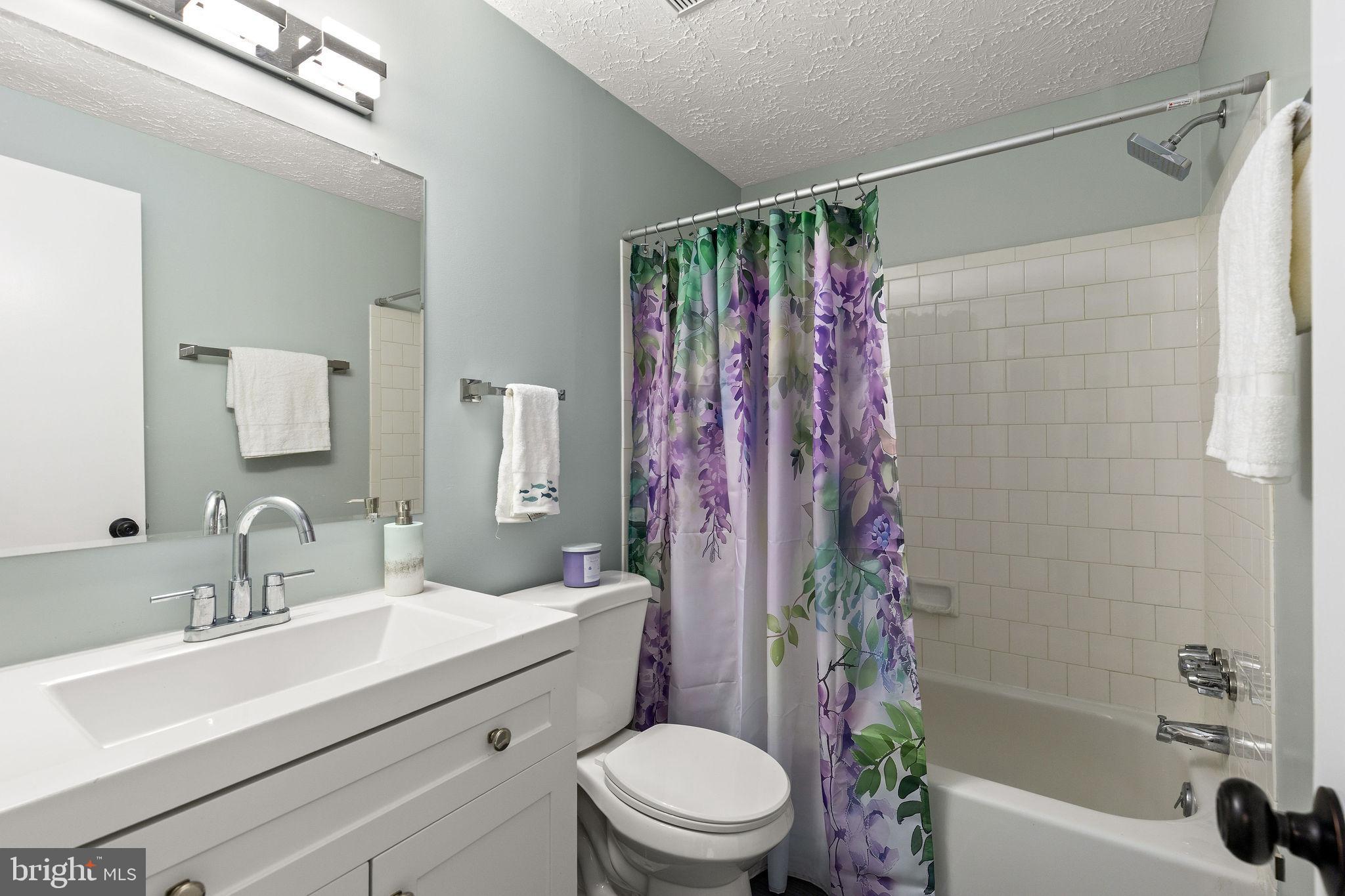 1207 Blithe Court Upper Marlboro, MD 20774 - Photo 19 of 33 Upper Level Full Bath