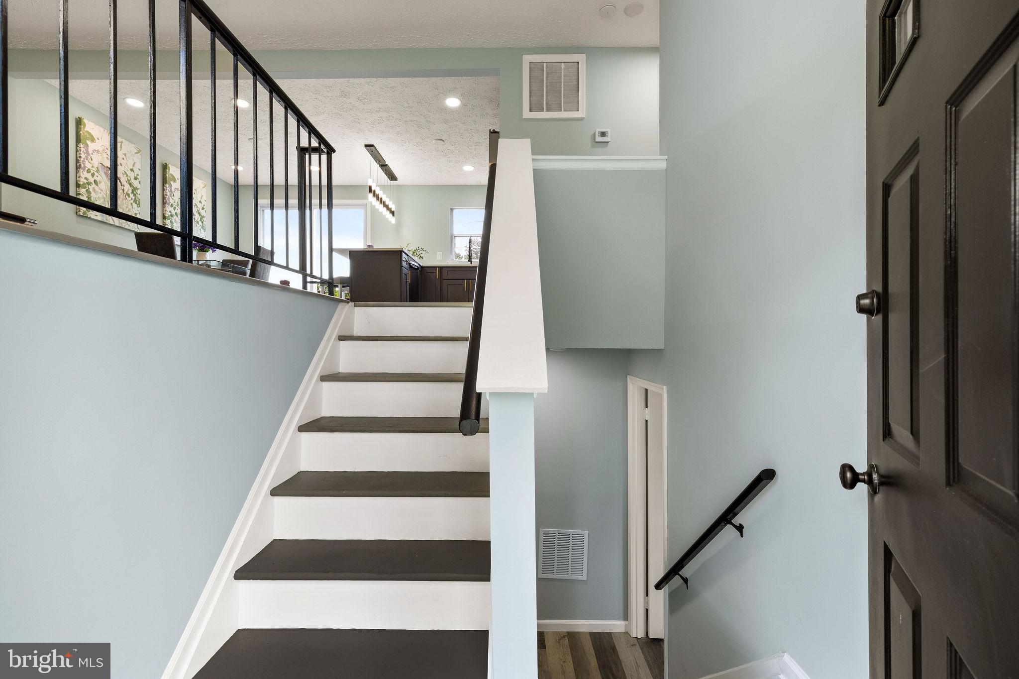 1207 Blithe Court Upper Marlboro, MD 20774 - Photo 3 of 33 Stairs