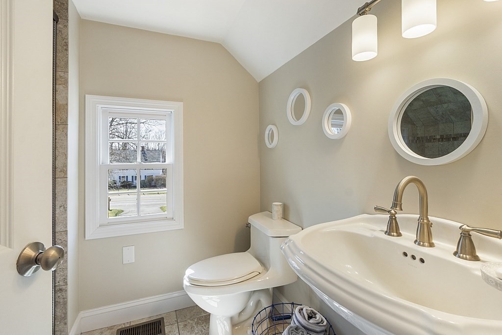503 Lexington Road Concord, MA 01742 - Photo 32 of 41