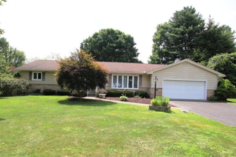 2091 Riggs Road Northeast Newark, OH 43055 - Photo 1 of 29 Gallery Image 1
